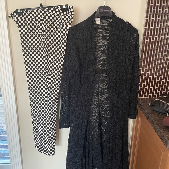 Women’s dresses - Picture 5 of 12